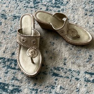 Jack Rodgers wedge sandal in platinum size 9.5